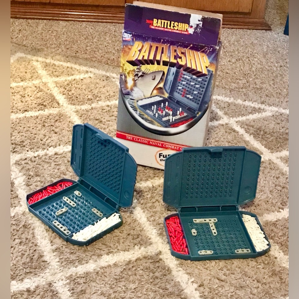 Hasbro Travel Battleship Classic Navy Combat Game Fun On The Run Smaller Version